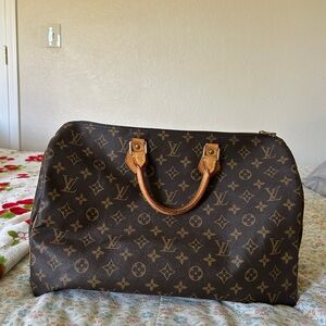 Vintage Louis Vuitton Brown Monogram Tote. Speedy leather handbag